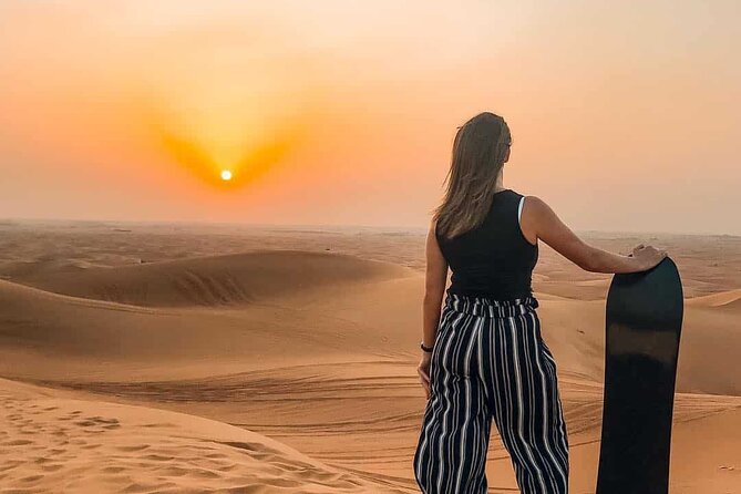 Amazing Desert Safari With BBQ Dinner, Dubai - Spectacular Sunset Views