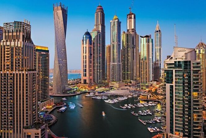 Amazing Dinner Burj Khalifa With Tickets - Background