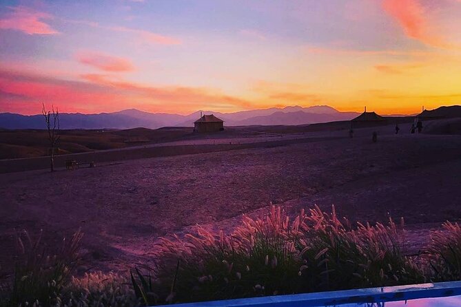 Amazing Dinner in Agafay Desert With Sunset and Berber Camp - Berber Camp: Immerse in Local Culture
