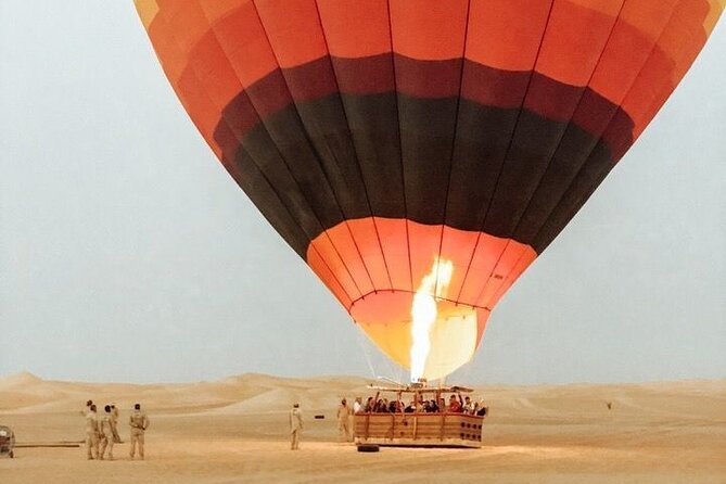 Amazing Dubai Beautiful Desert By Hot Air Balloon & ( Falcon Show ) - Background