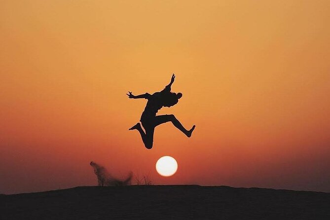 Amazing Dubai Desert Safari With BBQ Dinner - Traditional Entertainment With Belly Dancing and Fire Show