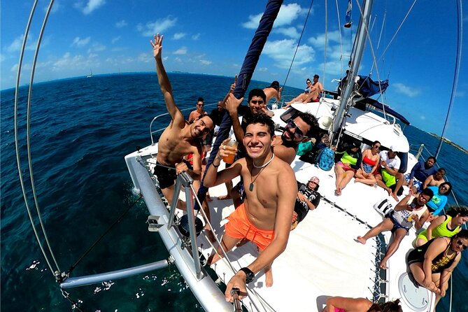 Amazing Isla Mujeres Catamaran With Open Bar Buffet and Snorkel - Date and Traveler Information