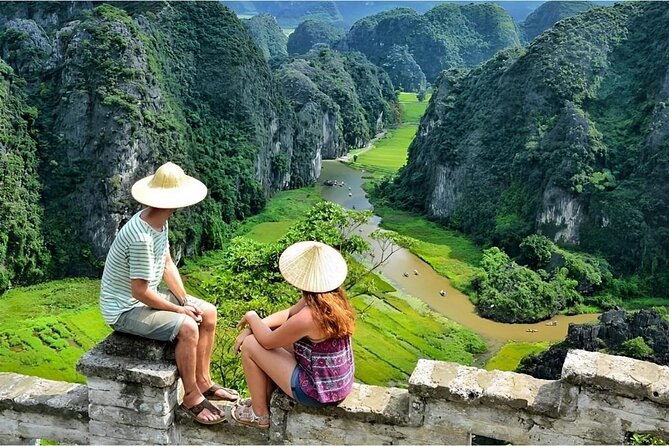 Amazing Ninh Binh Day Trip-Hoa Lu-Biking-Trang An-Mua Cave. - Mua Cave: Panoramic Views and Adventurous Climb