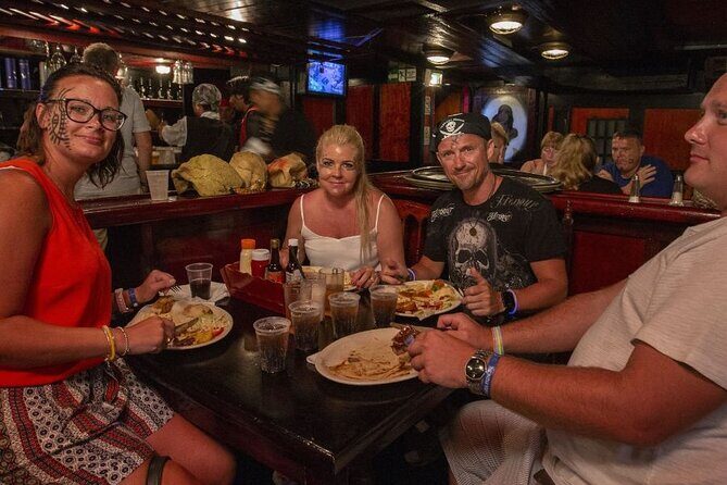 Amazing pirate dinner in Cancun, you must be here! - The Sum Up