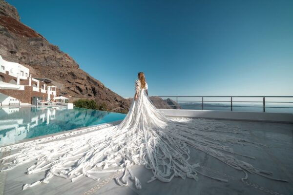 Amazing Private Casual Photoshoot in Santorini - Cobblestone Streets and Whitewashed Buildings