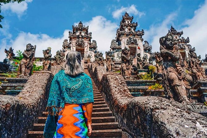 Amazing Private Tour: Lempuyang Temple, Tirta Gangga, Tukad Cepung Waterfall - Traveler Reviews