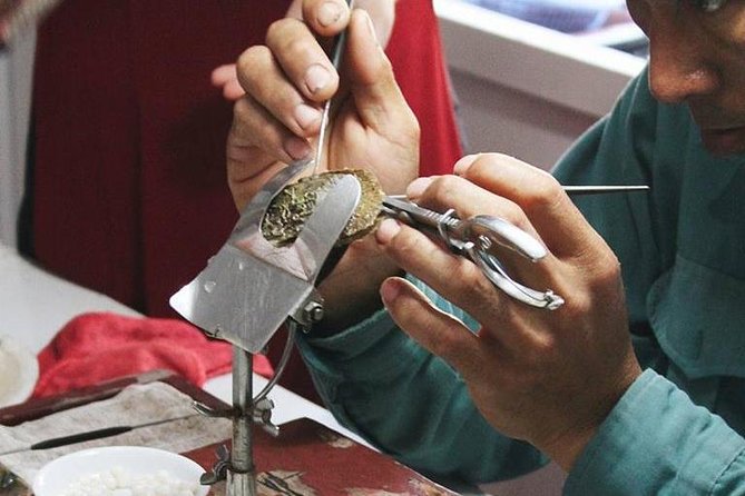 Amazing Sails Explorer: Luxury Halong Bay From Hanoi/Halong-1 Day All Inclusive - Operator Details and Terms & Conditions