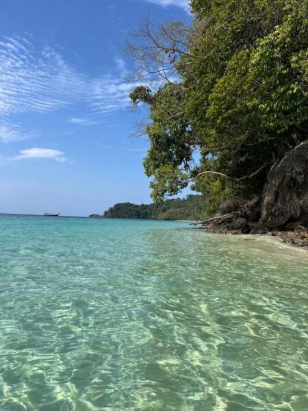 Amazing Thailand Emerald Cave at Koh Mook Trang - Break Down