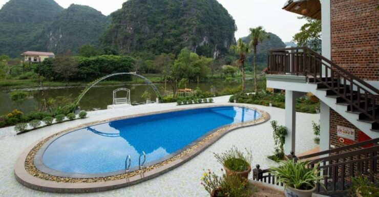 Amazing Tour Hanoi - Ninh Binh - Halong Bay 3 Days 2 Nights - Detailed Itinerary