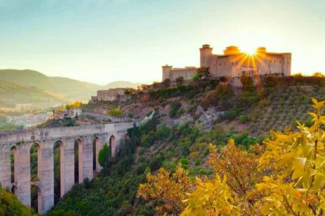 Amazing Umbria: Spoleto, Montefalco, and Bevagna From Rome - Exploring Montefalco