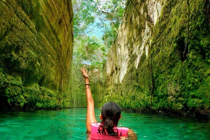 Amazing Xcaret Plus Tour with Transportation from Playa del Carmen - Food and Beverage