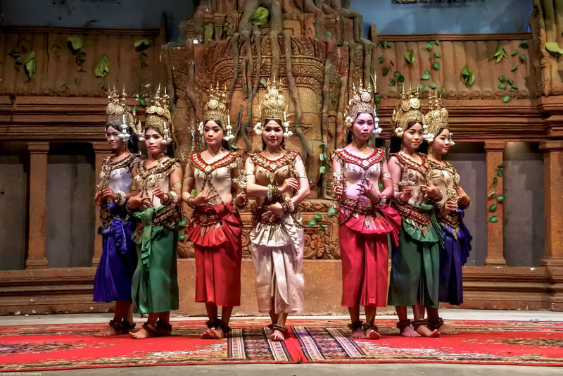 Amazon Angkor Restaurant Apsara Cultural Show and Dinner - A dinner show that introduces Khmer dance