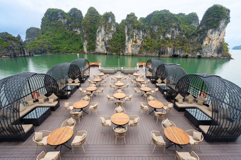 Ambassador Day Cruise: Ha Long Bay Tour with Sung Sot & Ti Top - Ti Top Island: choose the viewpoint or the beach