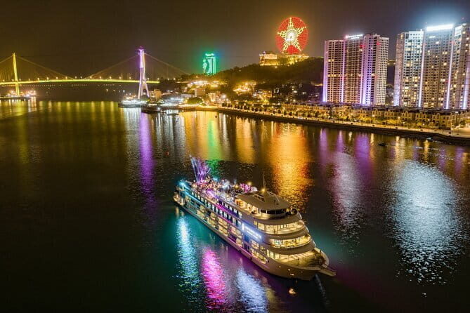Ambassador Dinner Cruise with Live Music, Firework and Luxe - Good To Know