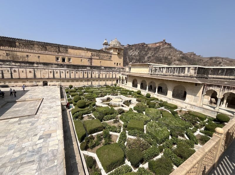 Amber Fort Ticket with Optional Guide - Gates, courtyards, and royal rooms