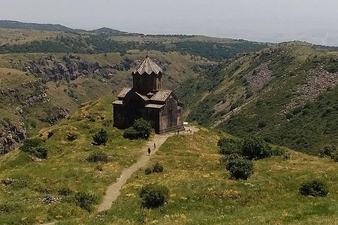 Amberd (Saghmosavank, Armenian Alphabet Monument) - Historical Significance of Amberd