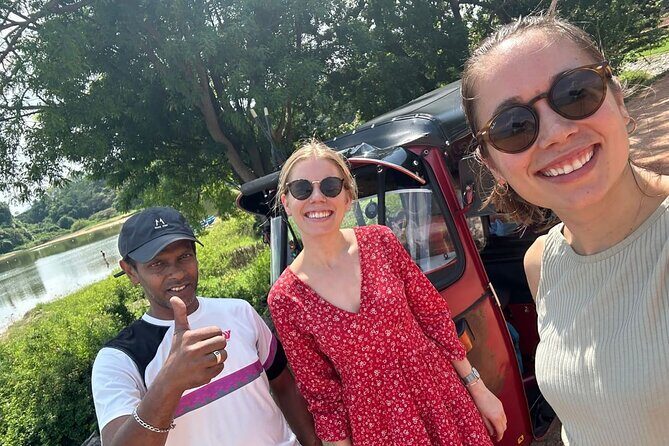 Ambuluwawa Tower and Kandy City Tuk Tuk Tour with Epic views - FAQs