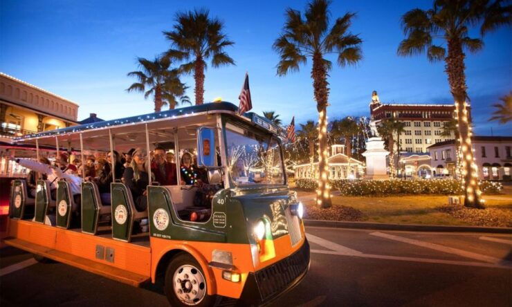 Amelia Island to St Augustine Nights of Lights Trolley Tour - Experience Details