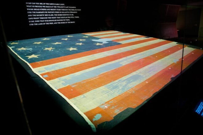 American History/Natural History Museum Combo Guided Tour - Highlights of the Experience