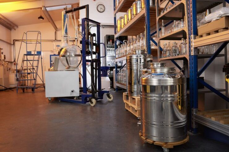 Amersham: Distillery Tour With Local Guide and Tastings - General Information