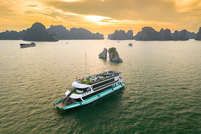 Amethyst Daily Cruise - 1 Day Luxury Halong Bay Tour from Hanoi - Setting the Scene: What to Expect from the Tour
