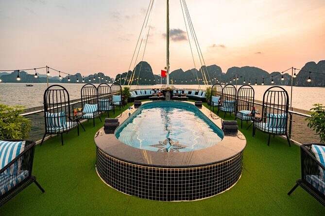 Amethyst Luxury Cruise Halong 1 Day Trip from Hanoi by Expressway - Tuan Chau Island: Farewell and Return