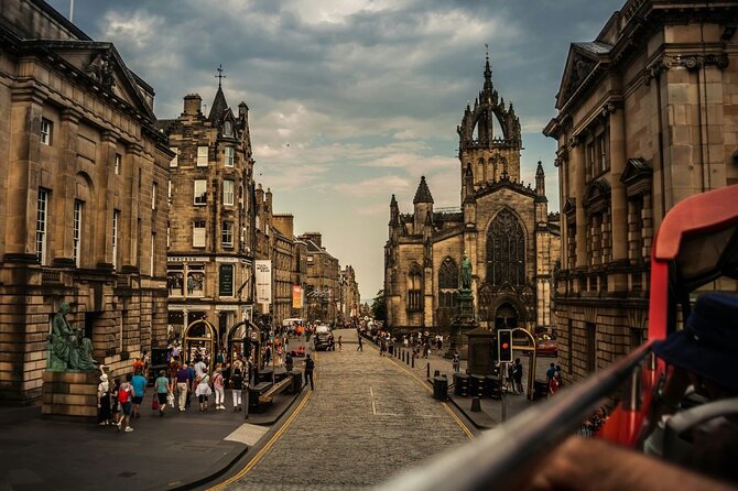 Amitylux Best of Private Edinburgh Walking Tour-3 Hours - Accessibility Details