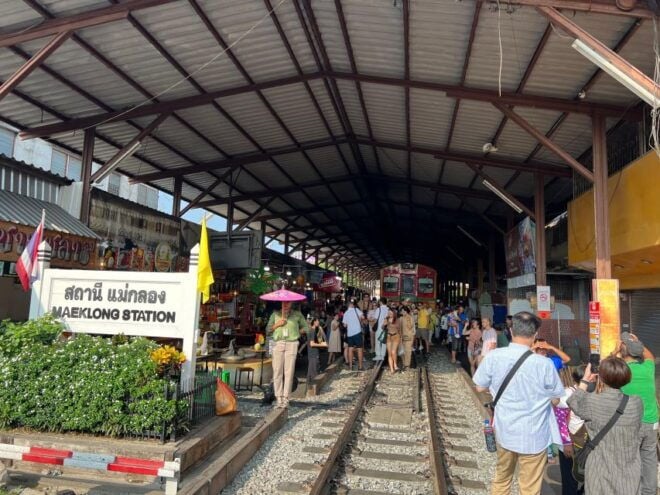 Amphawa Floating Market & Maeklong Railway Market - Common Questions