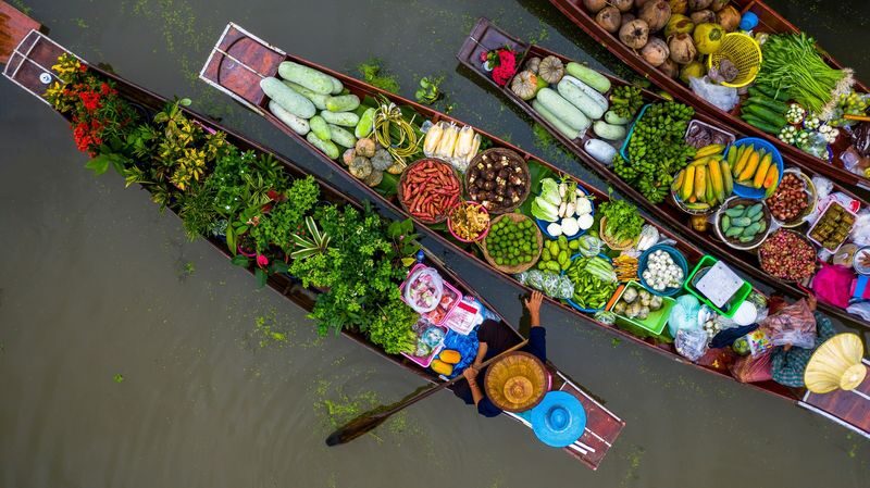 Amphawa Floating Market & Maeklong Railway Train Market Tour - Maeklong’s train runs through the market