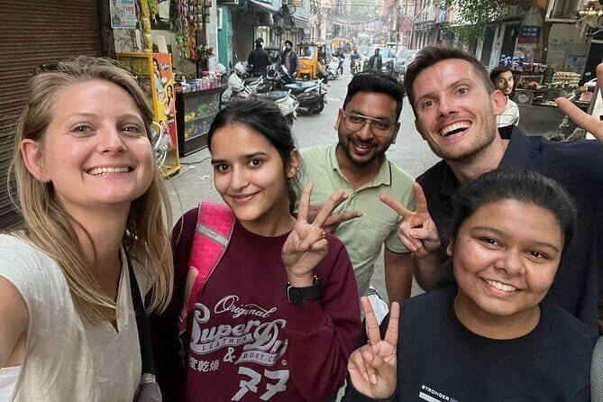 Amritsar Food Tour - Queens Road: Markets, Soya & Ice Cream