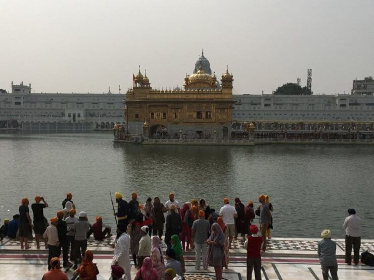 Amritsar Tour on Bike Taxi - Private Group Experience