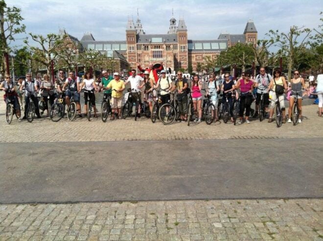 Amsterdam 1-Day Bike Rental With Hotel Delivery - Full Description
