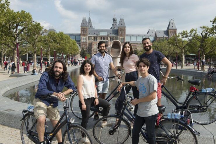 Amsterdam: 2.5-Hour Bike Tour - Experience and Highlights