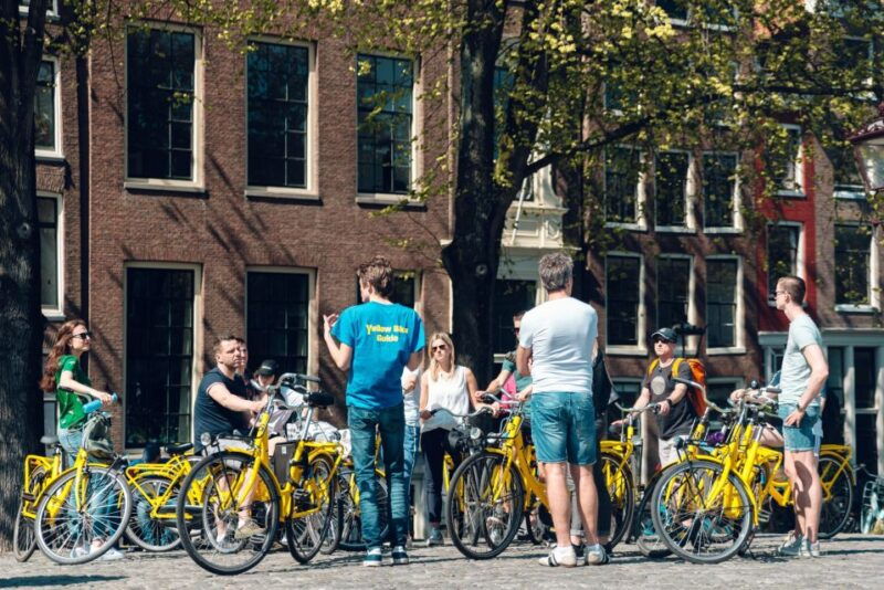 Amsterdam: 2-Hour City Highlights Guided Bike Tour - Why This Tour Works Well