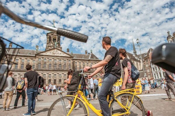 Amsterdam: 2-Hour City Highlights Guided Bike Tour - Common Questions