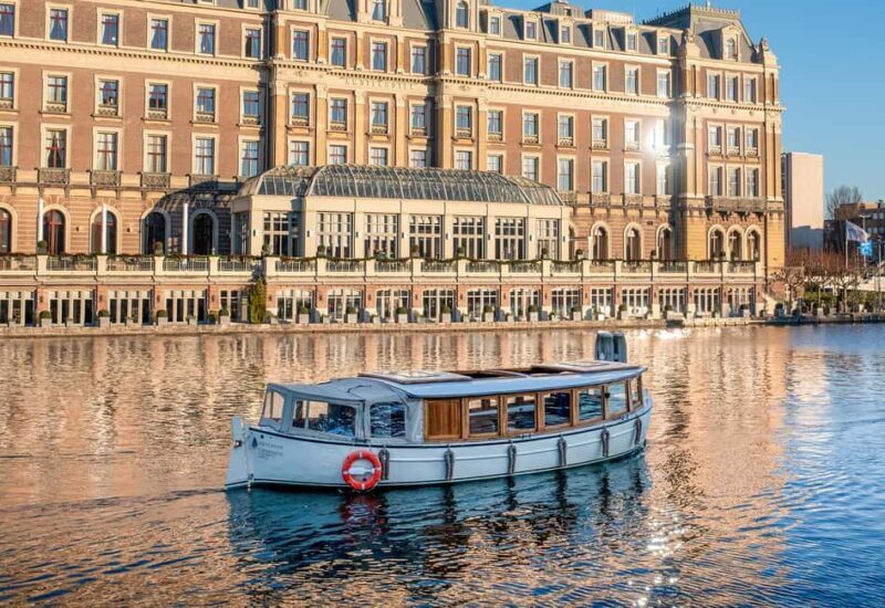 Amsterdam: 2-Hour Luxury Canal Cruise with Snacks & Drinks - Good To Know