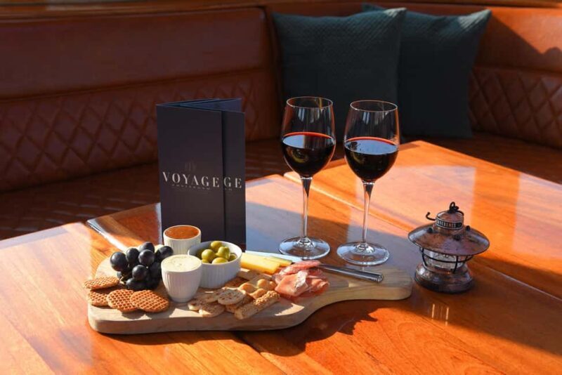 Amsterdam: 2-Hour Luxury Canal Cruise with Snacks & Drinks - A Close Look at the Experience