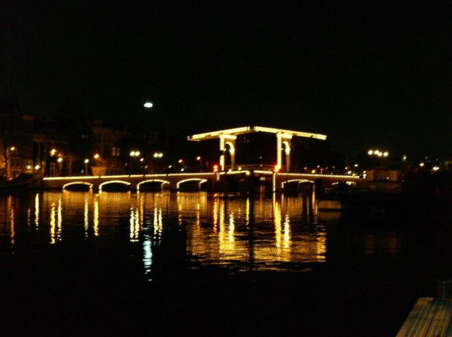 Amsterdam: 2-Hour Sightseeing Tour by Rickshaw - Customer Reviews