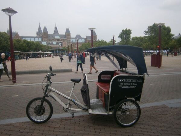 Amsterdam: 2-Hour Sightseeing Tour by Rickshaw - Common Questions