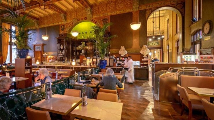 Amsterdam: 3-Course Meal in Historic 1st Class Waiting Rooms - Inclusions and Additional Options