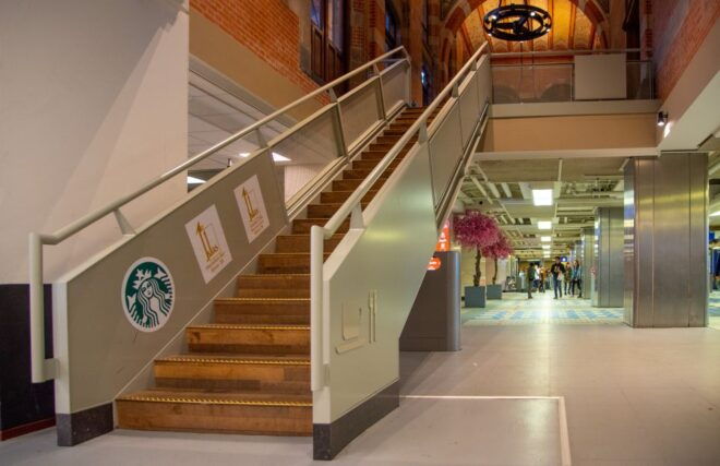 Amsterdam: 3-Course Meal in Historic 1st Class Waiting Rooms - Miscellaneous