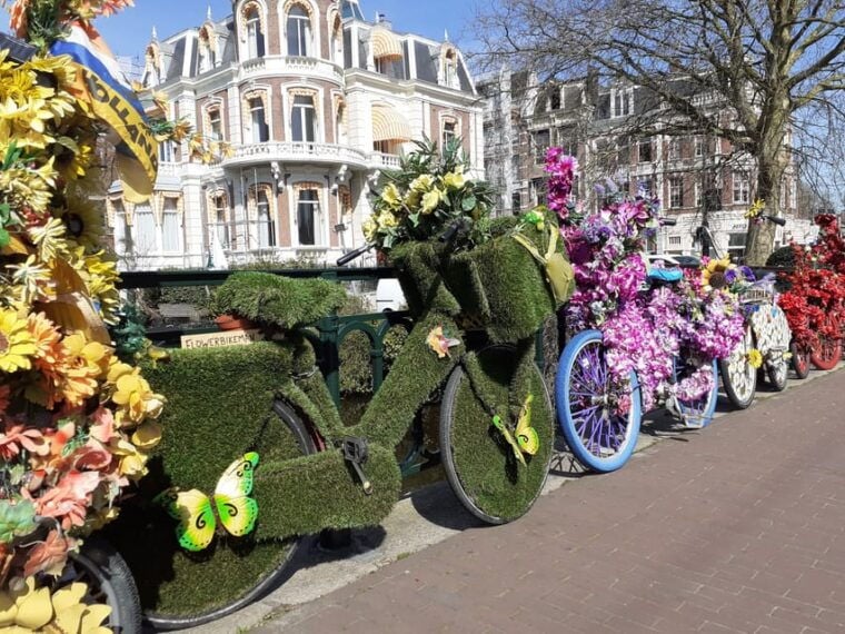 Amsterdam: 3-Hour Private Bike Tour of the City Center - FAQs