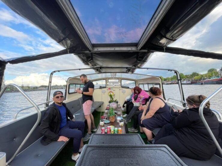Amsterdam: 420 Smoke Friendly 1-Hour Boat Tour With Drink - Experience Details