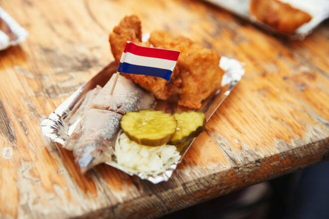 Amsterdam: Albert Cuyp Market and De Pijp Guided Foodie Tour - Guided Tour of Albert Cuyp Market