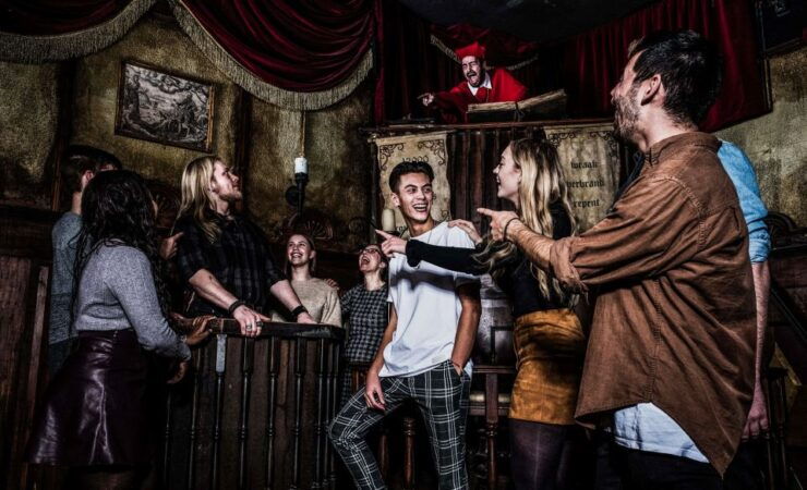 Amsterdam: Amsterdam Dungeon Entrance Ticket - Amsterdam Dungeon Experience