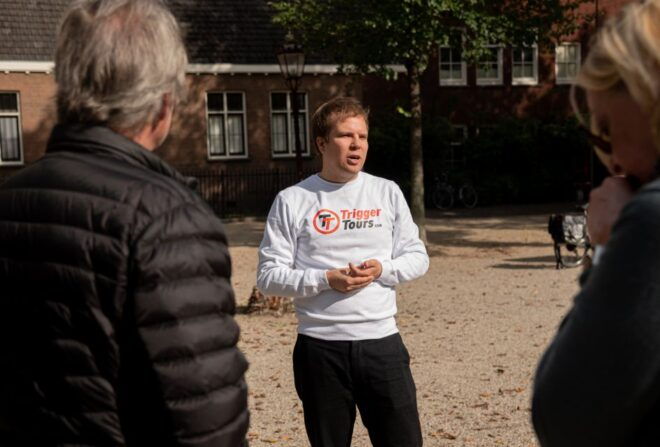Amsterdam: Anne Frank and Jewish Quarter Tour - Jewish Quarter Landmarks