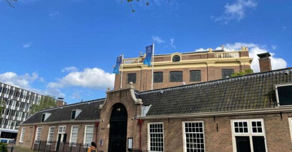 Amsterdam: Anne Frank and the Jewish History of the City - Dutch Apple Pie: Delightful Treats on the Tour