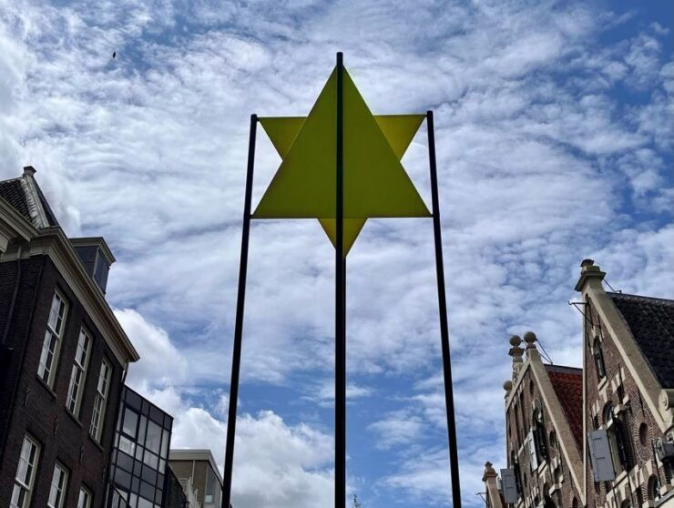 Amsterdam: Anne Frank and World War II Walking Tour - Experience