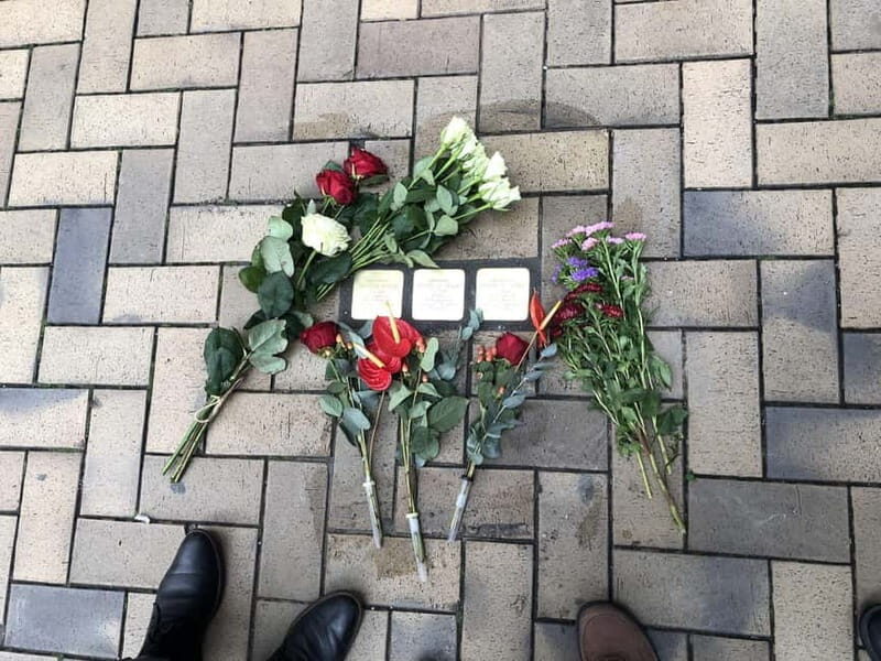 Amsterdam: Anne Frank and WWII Private Walking Tour - Good To Know