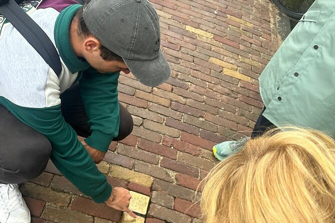 Amsterdam: Anne Frank Walking Tour - Maximum Travelers Allowed